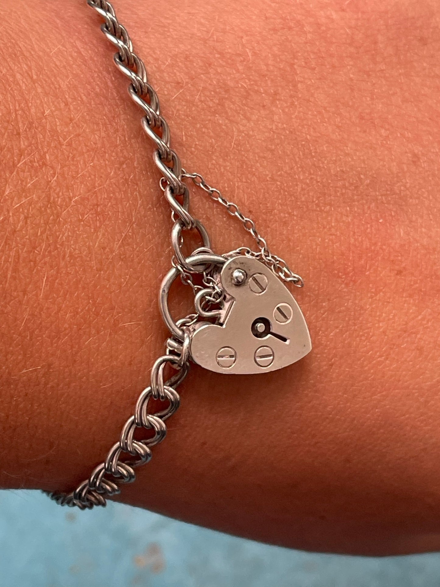 Double Curb Heart Padlock Bracelet