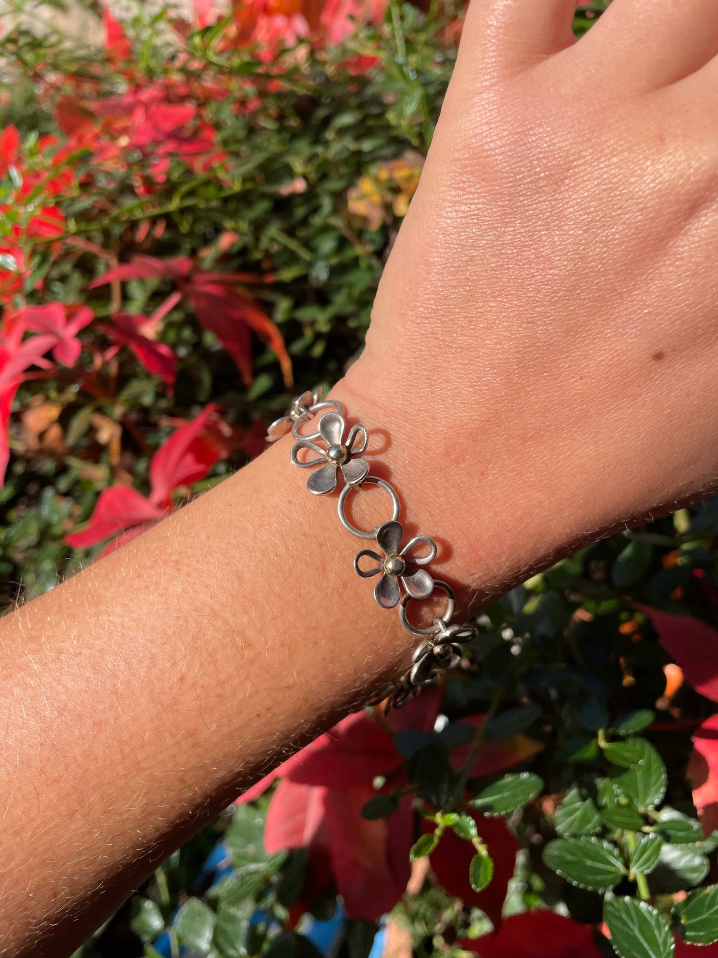 Chunky Daisy Dot Bracelet