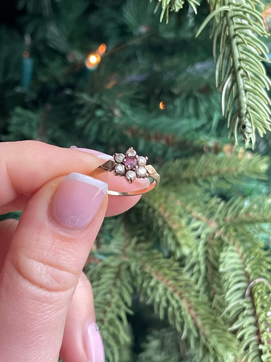 Classic Cluster Flower Ring
