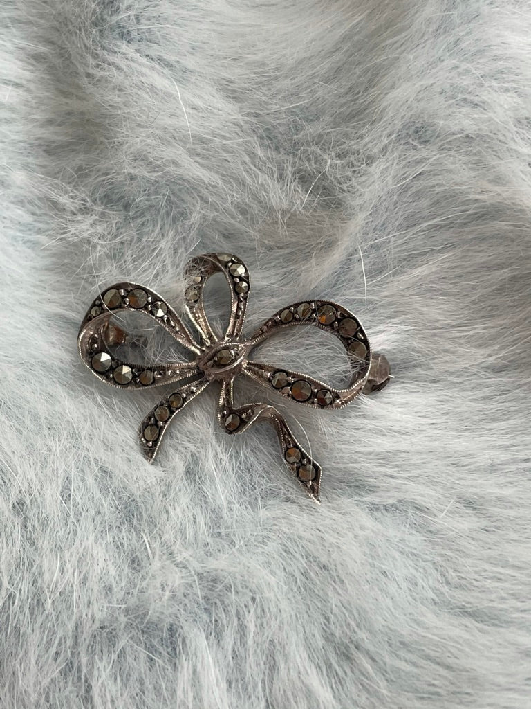 Sterling Silver Bow Brooch