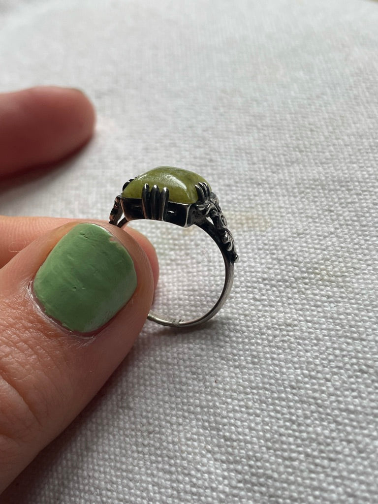 Marble Claw Ring