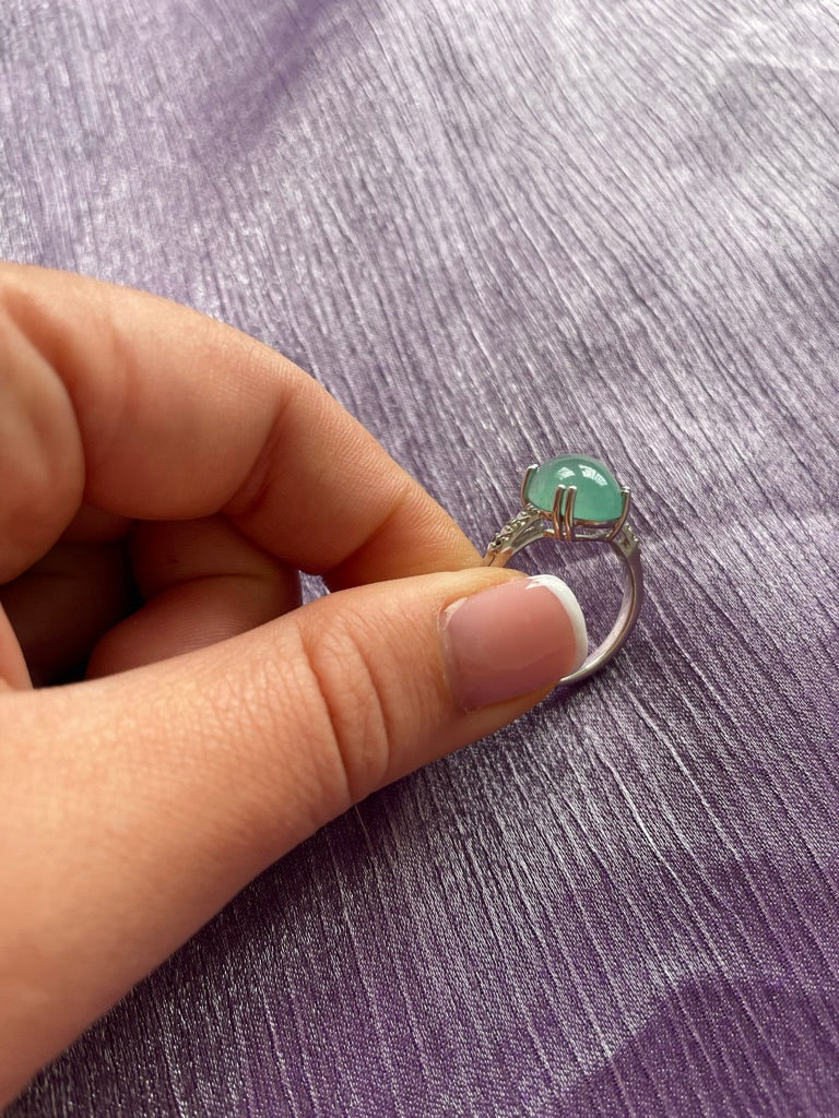 Green Quartz Cabochon Ring