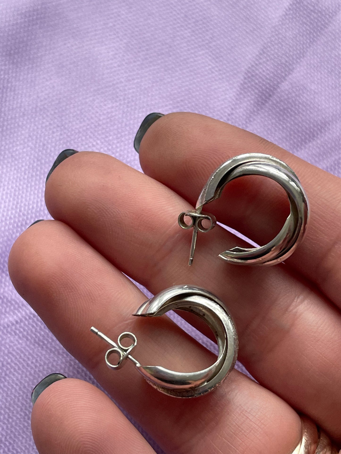 Twist Hoops