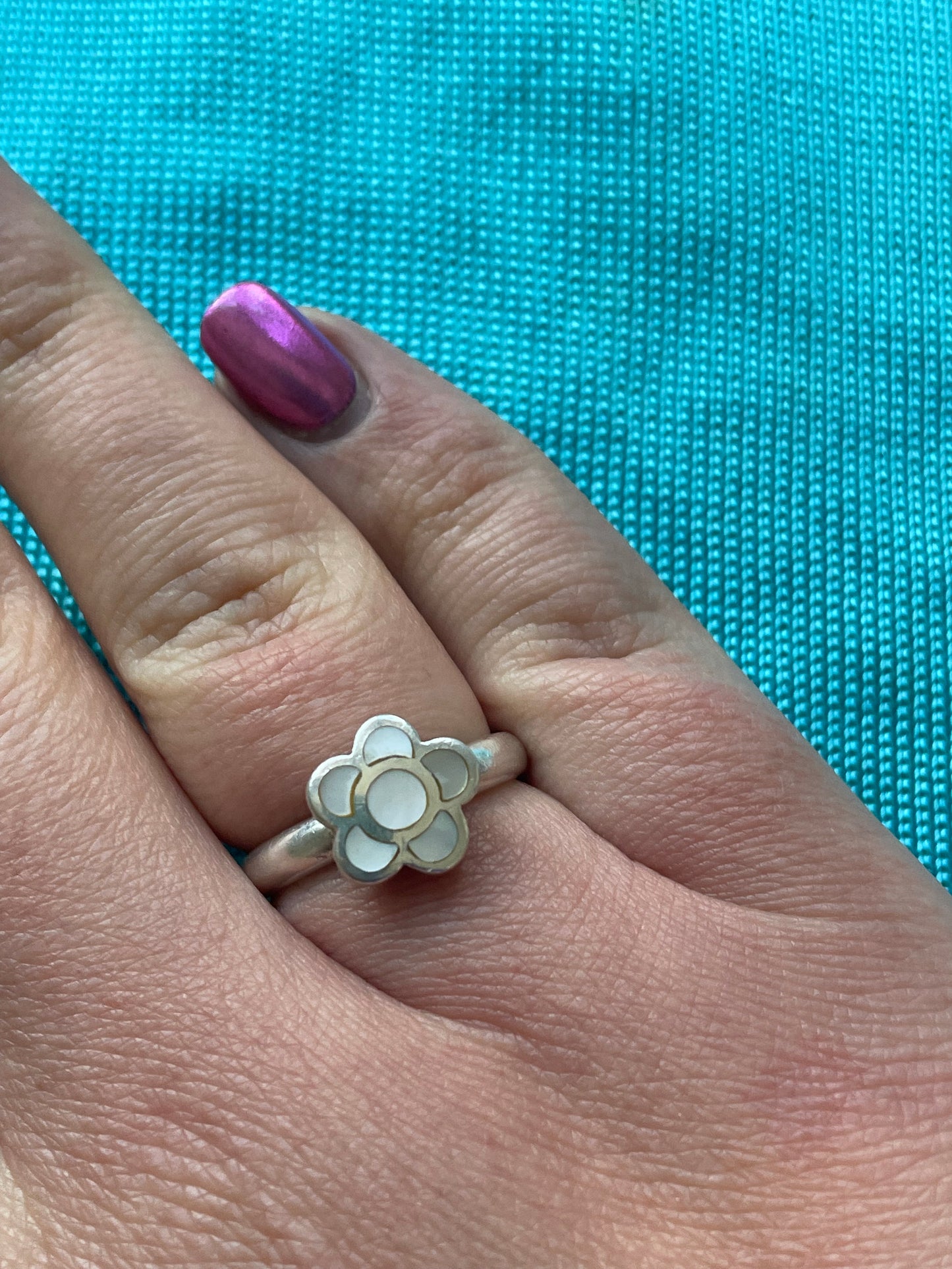 Floral Mother of Pearl Ring