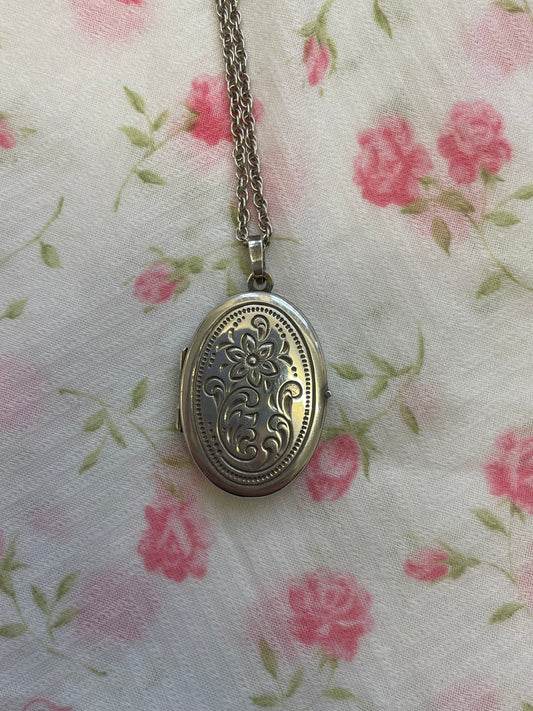 Big Oval Floral Locket