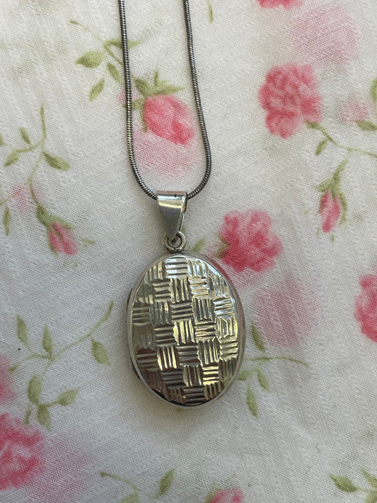 Etched Oval Locket